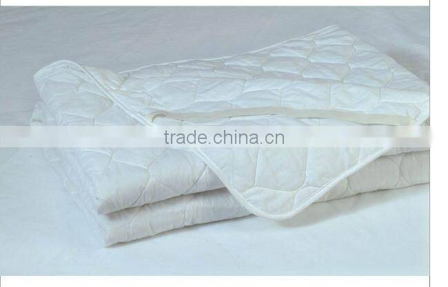 hotel quilted waterproof mattress protector