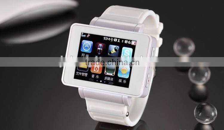 2016 New hot saling i7 BT Smart watch with GPRS internet access Smart watch for taking pictures by remote control smart Phone