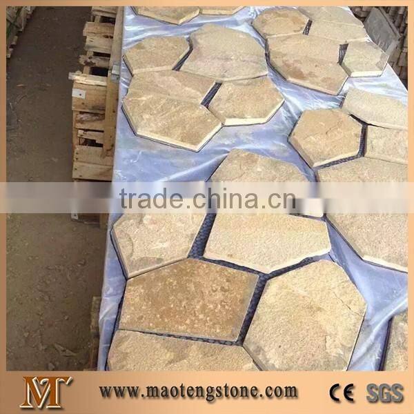 Yellow Natural Slate Irregular Shape Tiles Decorative Stone For Walls