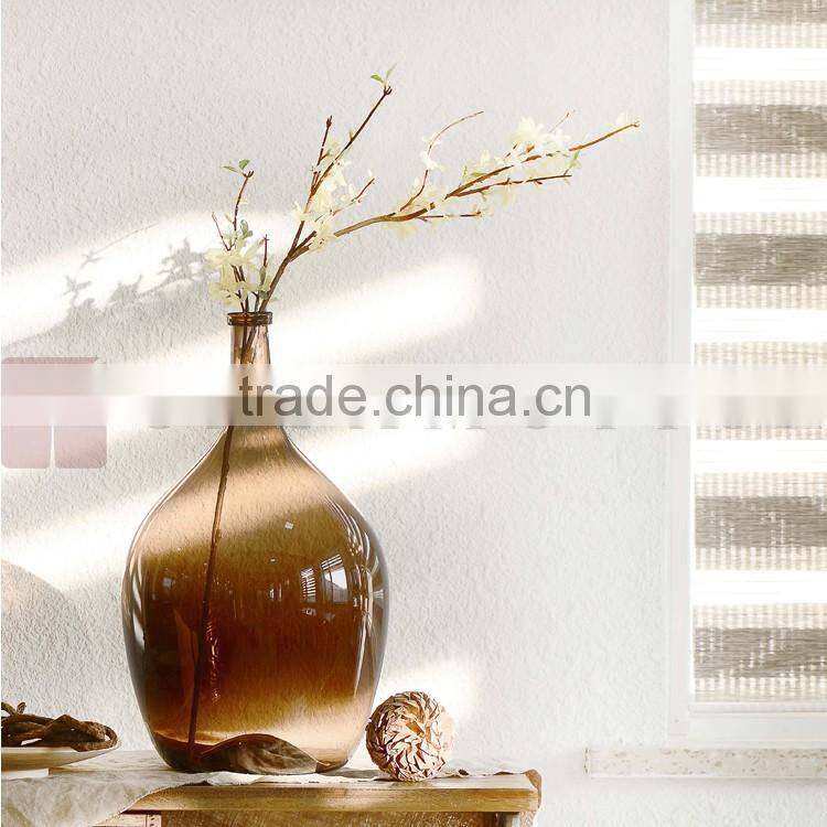 CASAMOTION Deep Brown Hand Blown Art Glass Vase with No MOQ and Gift Boxed, 9405522