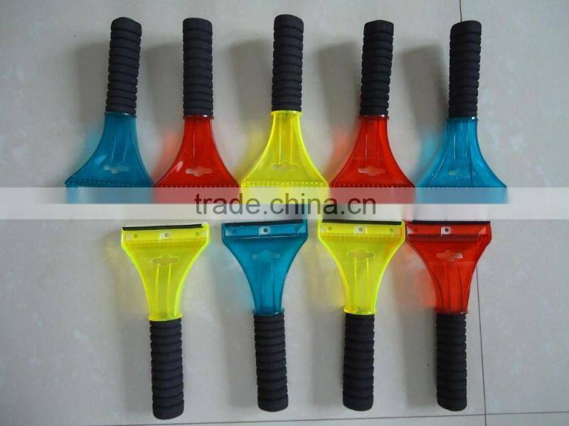 Colorful Supe Soft Mini Plastic Snow Shovel
