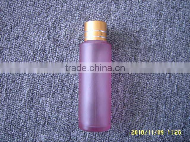 Glass cosmetic lotion bottle with pump and cap