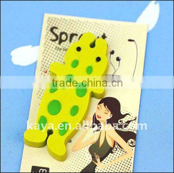 Factory custom 3d embossed plastic bobbin winder