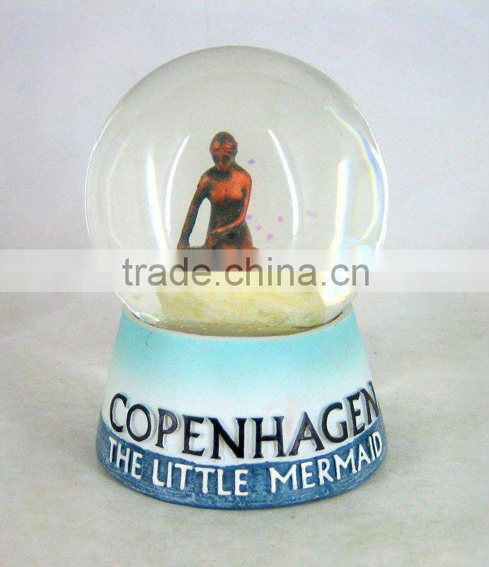Polyresin Little Mermaid Glass Warter Globe Products