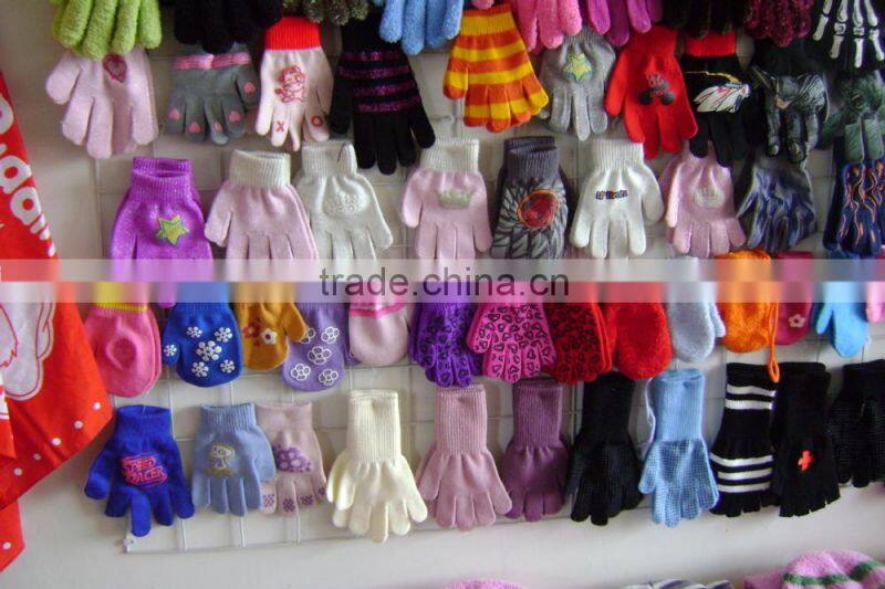 promotional customized 100% acrylic red knitted jacquard hat/scarf set with customized logo for adults