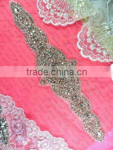 Bridal trimmings clear crystal rhinestone applique with pearls hotfix for wedding dress accessory