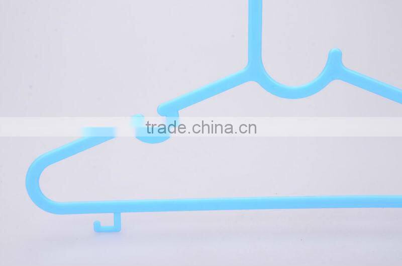 LEC-P5013 Hot Selling Plastic Skirt Hangers