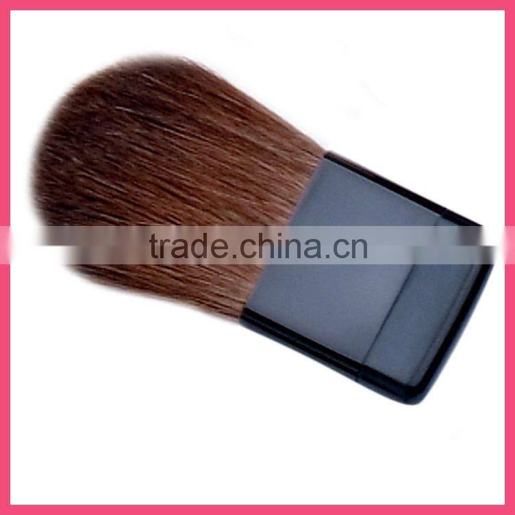 mini blush brush