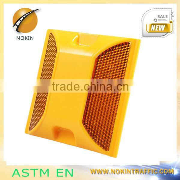 2016 Hot-sale High reflective double side ASTM standard plastic reflector road stud