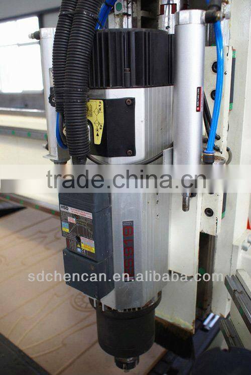 PVC/Density Board Syntec Control 4 Axis 3D Linear 1325 ATC CNC Router CNC Machine with Spindle Rotates