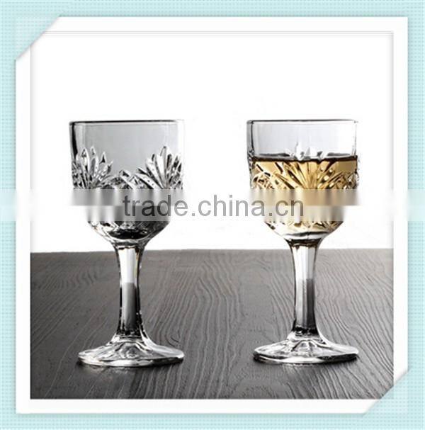 2016 new design embossed wine glass good price crystal wine glass cup for sale