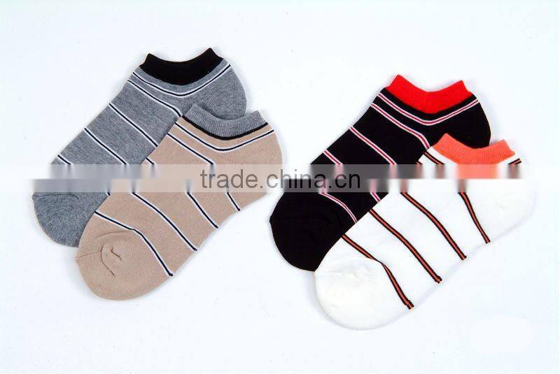 Active Wear Stripe Sneaker Socks