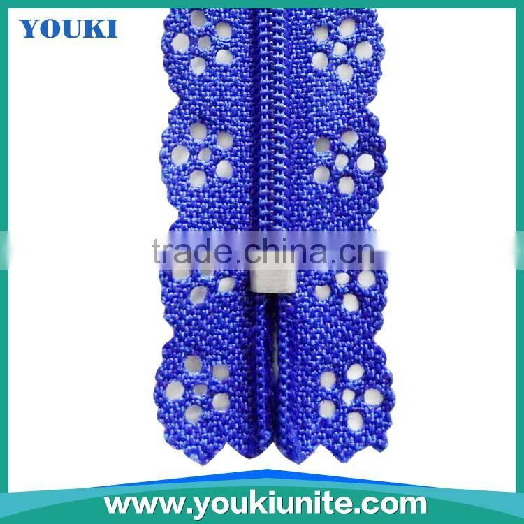 3# Nylon Zipper Close-end With Fancy Slider YKN-2004