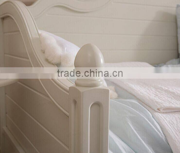 Antique French Style Princess Snow White Pure White Solid Carving Daybed with Two Big Drawers BF11-02274b