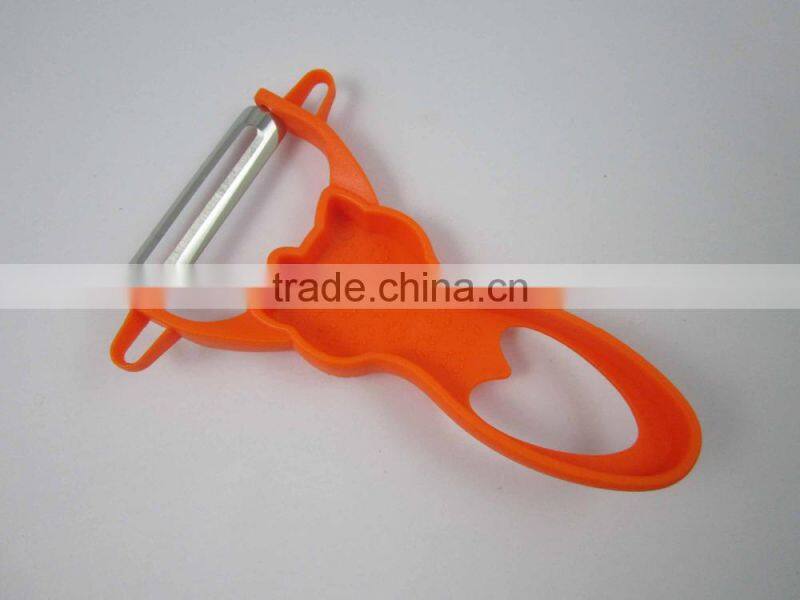 Ultra Sharp Stainless Steel Blade Vegetable Peeler