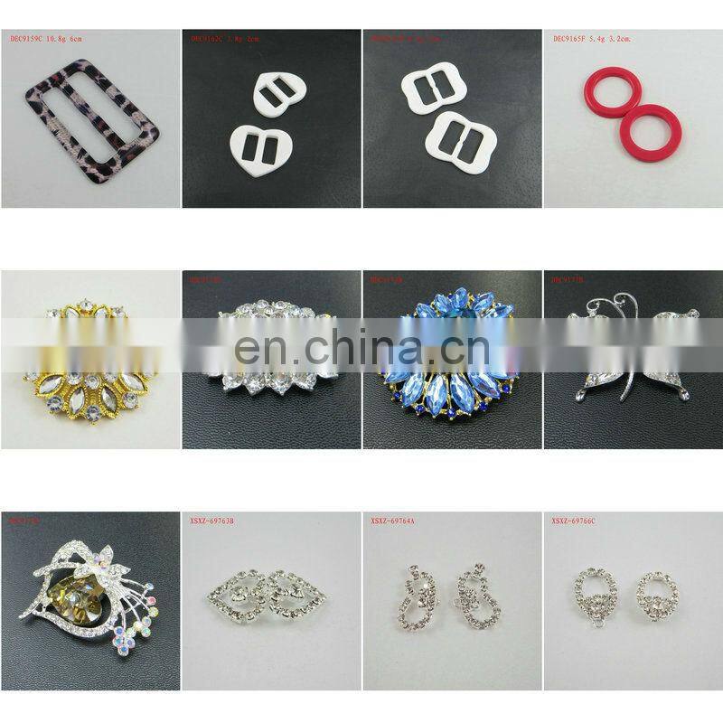 DEC9540 gold diamante flower pendant charms