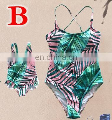 2019 SUMMER New Family Matching Mom Girls Bathing Suit striped floral Mommy and Me Swimsuit Swimwear Bikini set