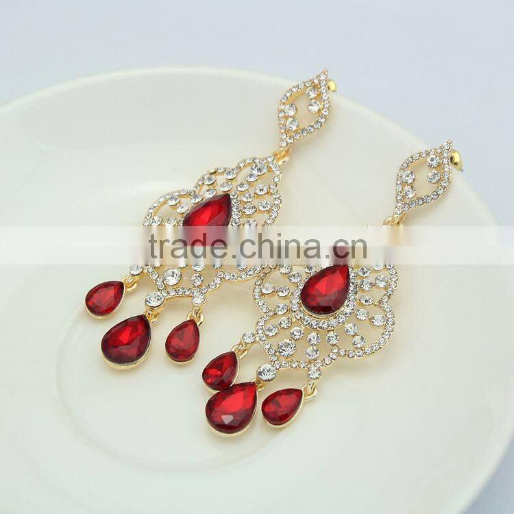 Stylish Retro Rhombus Crystal Ethnic Style Chandelier Earrings