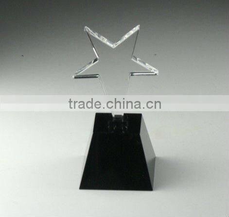 Crystal pyramid plaque with engraving crystal trophy