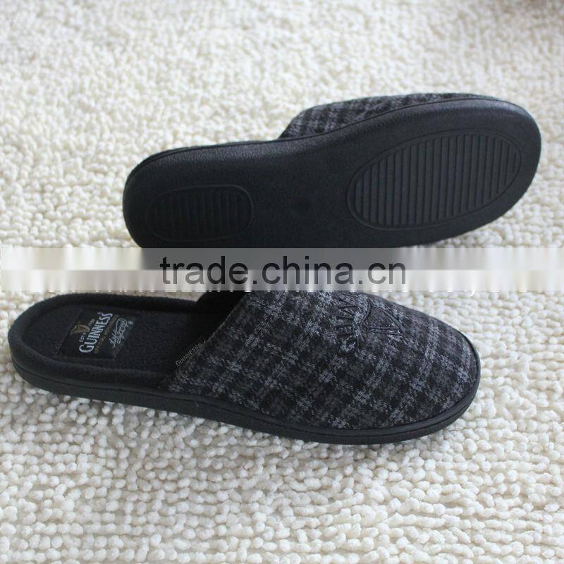 Premium quality colored fleece with embroidery logo mens mocassin slippers