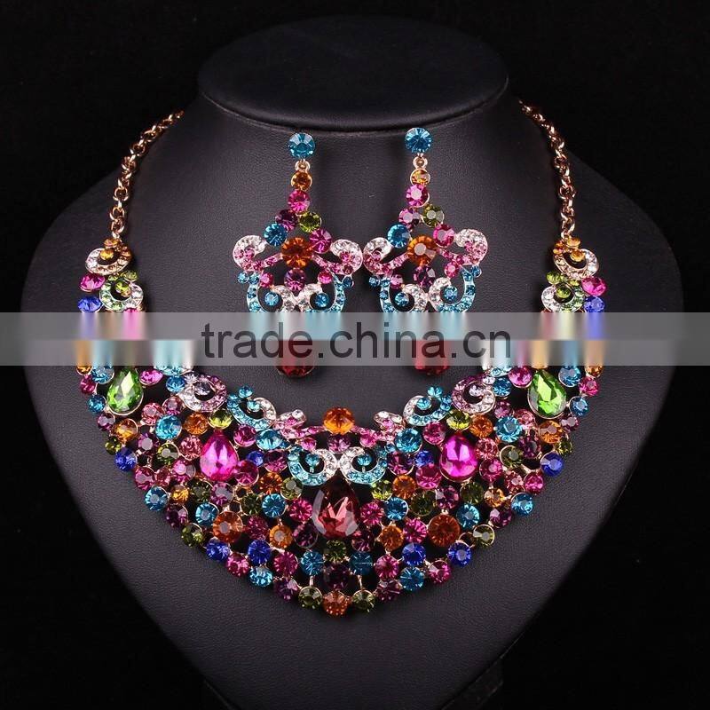 Gorgeous Bridal crystal jewelry set/Crystal Necklaces for Bride/Costume jewelry set for wedding