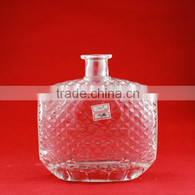 Competitive price good quality skull bottles glass bottles English latter bottles