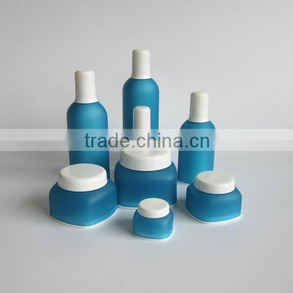 Latest and unique design round plastic cosmetic bottle for packaging with high quality for lotion cream from China
