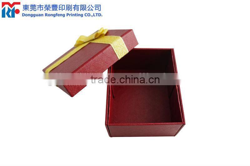 Luxuruy folding box with bowknot