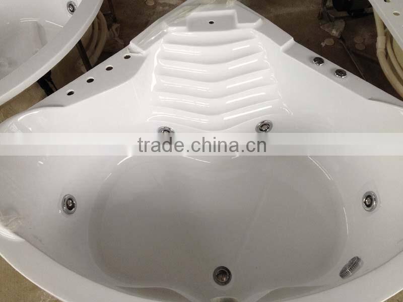 Corner bathtub with massage function