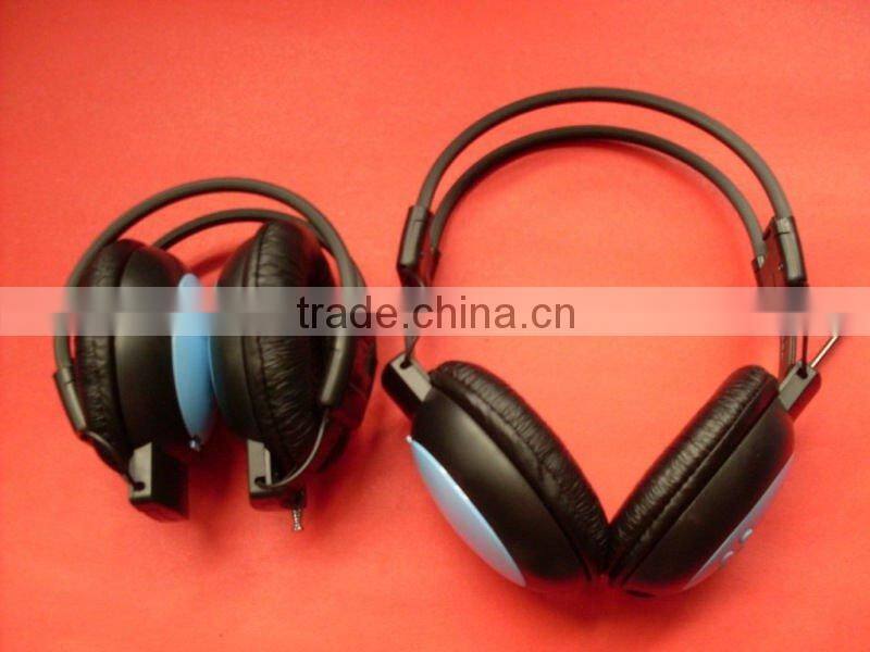 small wireless headphone