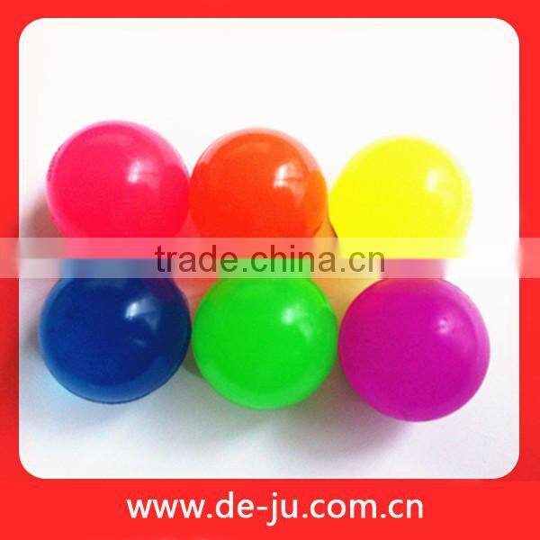 Checked Pattern Solid Rubber Bouncy Vending Machine Balls