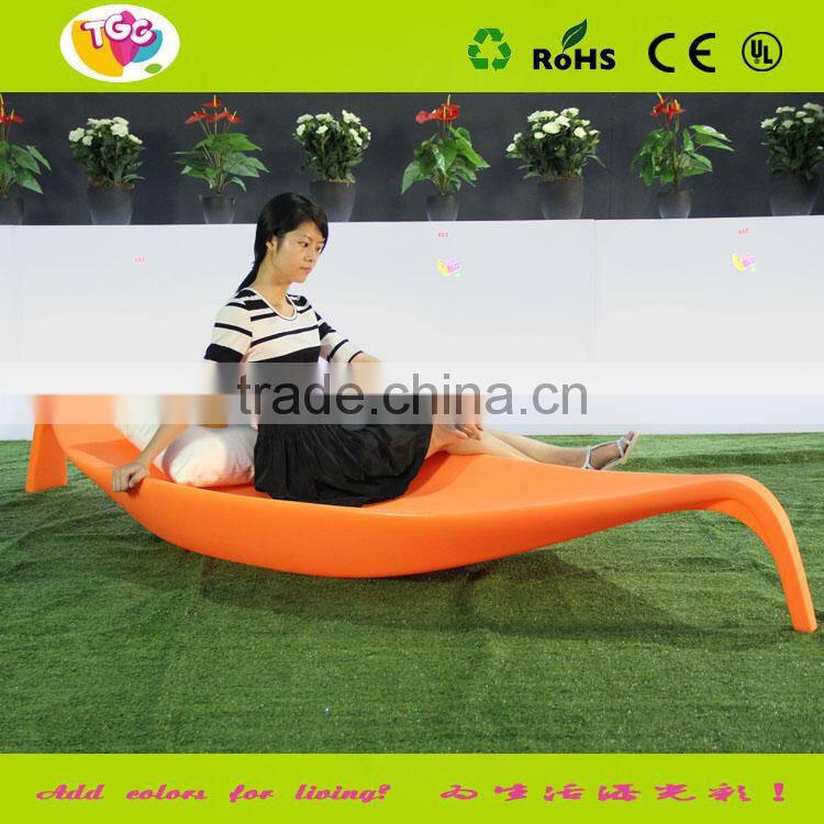 Eco-friendly colorful leisure bed for garden