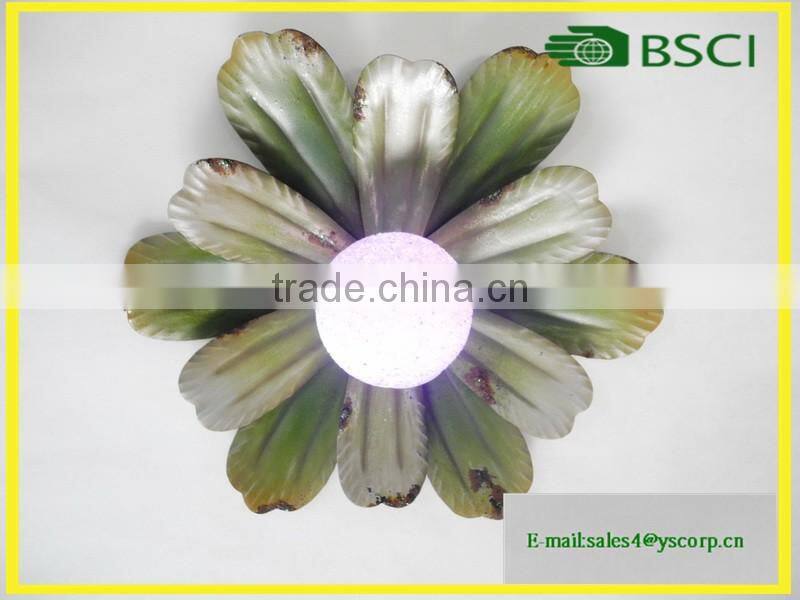 Metal Flower Statue Solar Garden Light Solar Home Light Solar Wall Light Solar Light Ball
