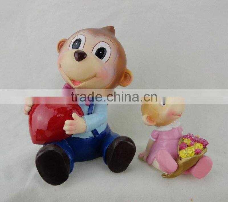 resin monkey figurine for valentine decoration