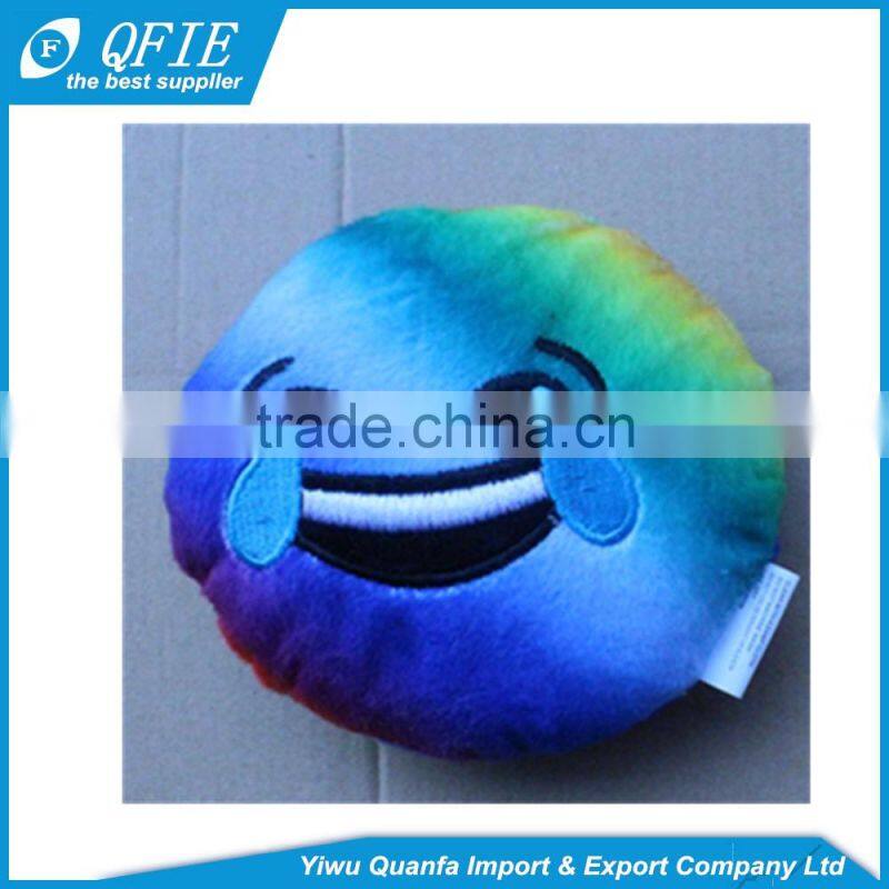 Wholesale 5cm emoji keychain for capsule vending machine