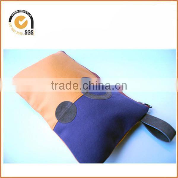 Blue and Black Brushed Twill Cotton Canvas Colorblocked Scalloped Edge Wristlet Zipper Pouch Clutch By Chiqun Dongguan CQ-H02012