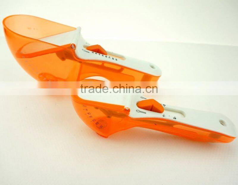47061 Magnet Adjustable Plastic Kitchen Measuring Spoon
