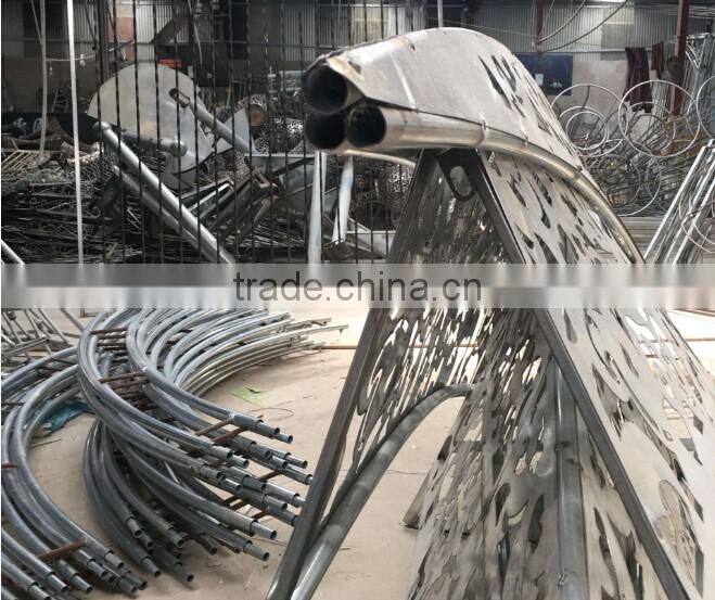 ox horn arched door , wedding/birthday/party /festival flowers &wreaths type prettly engraved door