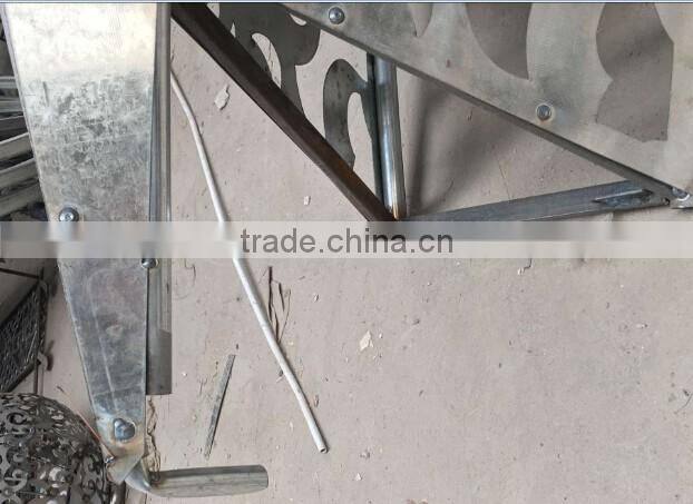 ox horn arched door , wedding/birthday/party /festival flowers &wreaths type prettly engraved door