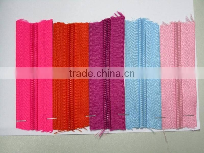 Nylon zipper stocklot, nylon long chain stocklot for sale