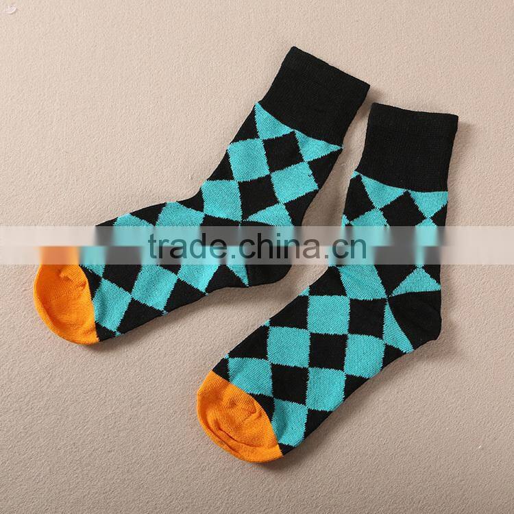 Fashion style printed cotton woman socks wholesale