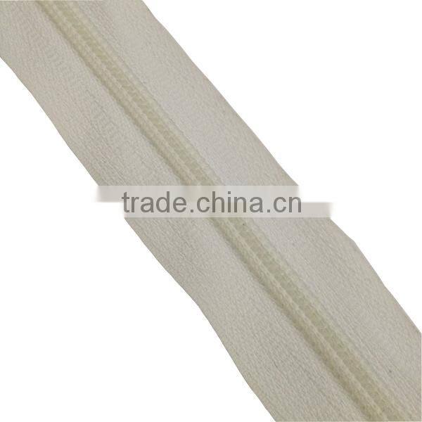 no.8 crystal zippers