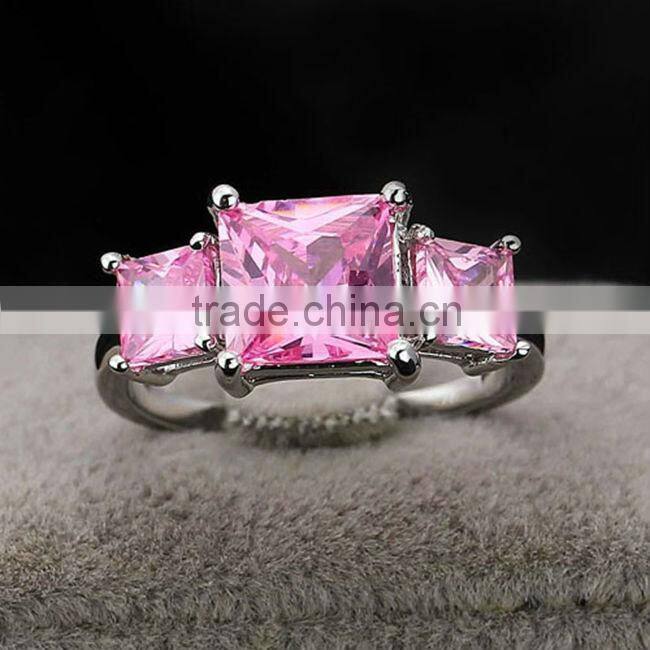 2014 Fashion Pink CZ Stone Inlay In Copper Alloy Ring
