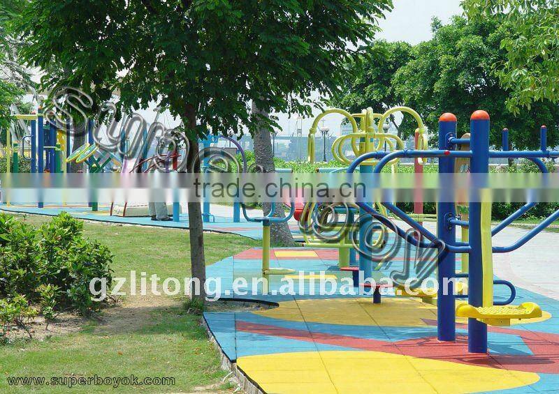 CE Approved Outdoor Exercise Equipment For Park And Community Galvanized Steel Outdoor Fitness Equipment