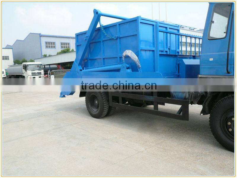 Dongfeng 4x2 roll-off garbage truck 3.3ton