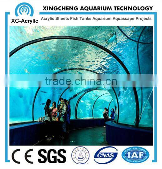 High quality and clear acrylic aquarium tunnel