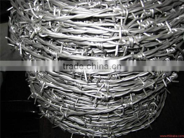 National defense iron barbed wire fence making machine