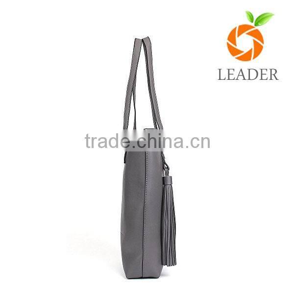 Hot sale trendy modern design leather tassels for handbag