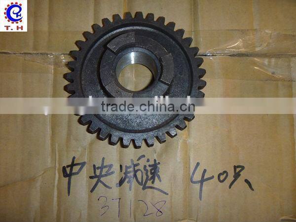 DF12 tractor engine parts GEAR INTERMIDIATE REDUCTION 12-37128