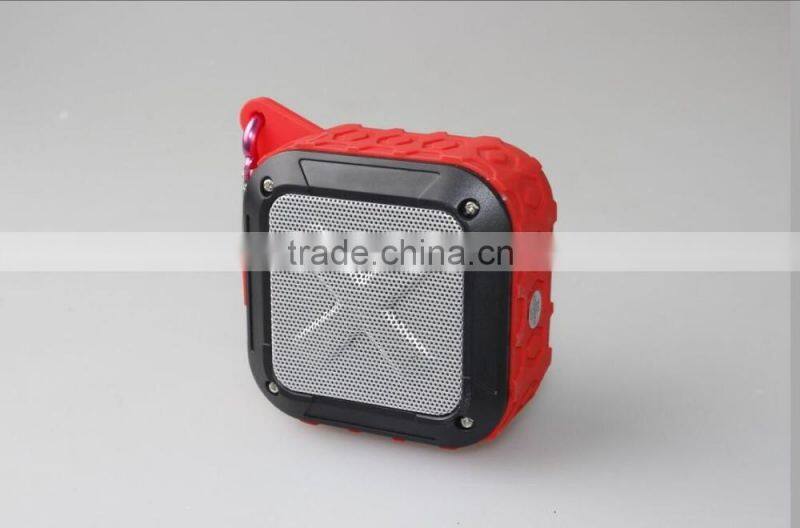 New Arrive Outdoor solar panels charge Bluetooth speaker solar waterproof stereo speaker